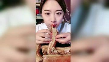 娱乐吃瓜酱内耗,揭秘娱乐圈内耗背后的真相